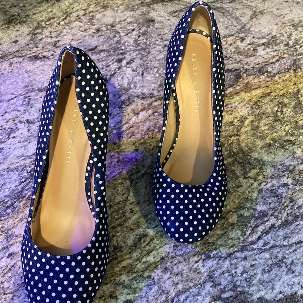 Size 9 kelly&katie pumps